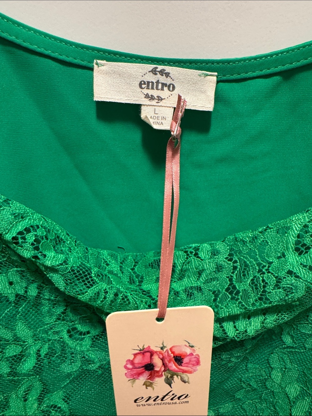 🆕 entro Emerald Green Double Lined Lace Satin Cami w Adjustable Straps. L. NWT!🔥 - Picture 2 of 7